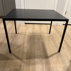 Coffee Table Black Or White