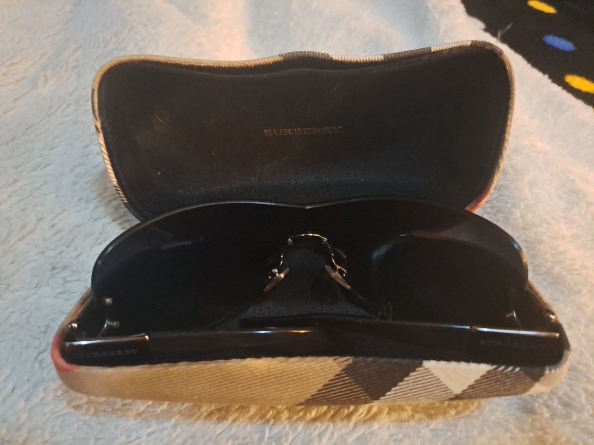 Burberry Unisex Rimlesss Sunglasses B 3014 Sunglasses