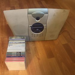 AudioVox CD/ Cassette / Radio Player w/ lot of 20 Relaxation CD's