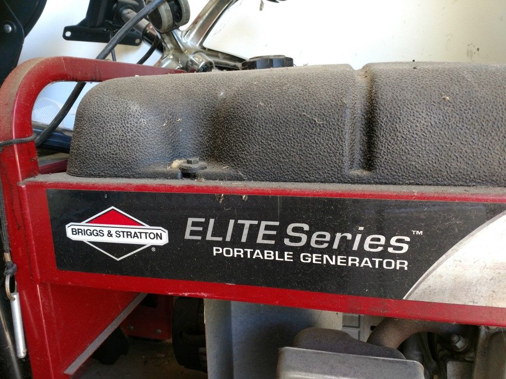 Briggs and Stratton ELITE series portable generator. 13500/8000 watts