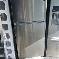 Midea Refrigerador Nuevo