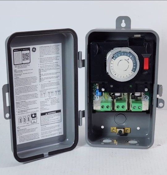 GE 24-Hour Indoor/ Outdoor Mechanical Time Switch #955