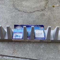 Tool hanger