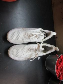 Used Nike Air Max 270 Sneakers - Size Youth 7
