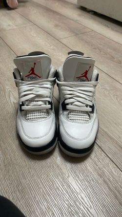 Jordan 4s retro White Cement
