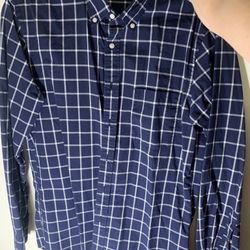 100% Cotton Uniqlo S Small Checked Plaid Button Down Dress Shirt