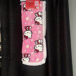 Hello Kitty Blanket