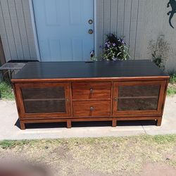 Ethan Allen  Heavy TV Stand 23"H 60"W  23"D