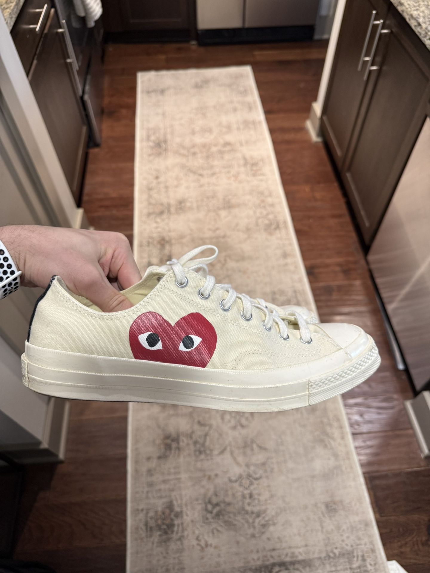 Converse