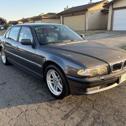 2001 BMW 740iL