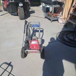 Honda 2750 Pressure Washer 300.00 