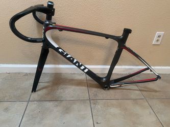 Giant Carbon Road Bike Frame with Fork