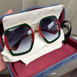 Gucci Sunglasses 