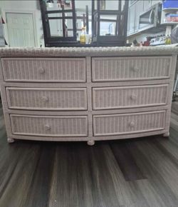 White Wicker 6 Drawers - Bristol Collection