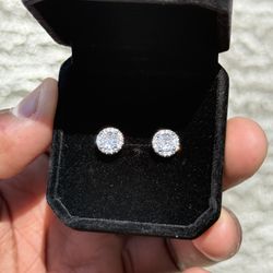 Real Vvs1 2ct moissanite earrings