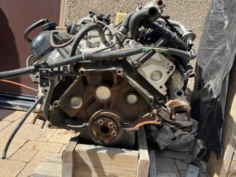 Ford 3.8 V6 Engine