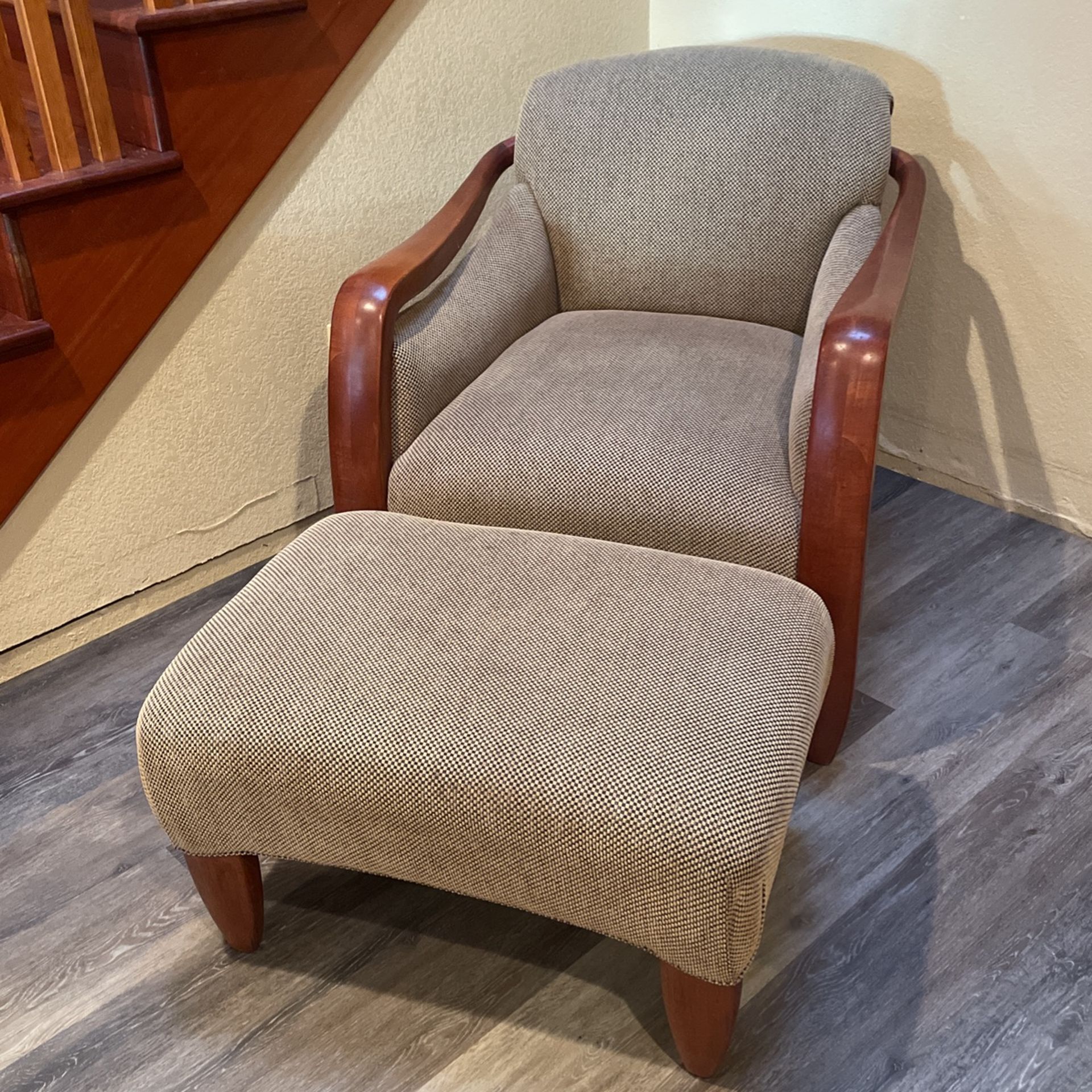 Craftsman Cherry Wood Occasional Chair w/Footrest