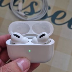 Apple Airpods Gen 2