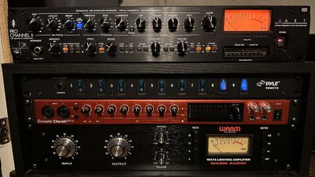 ART Pro Channel II Tube Microphone Pre Amp, Studio Compressor, And E.Q.