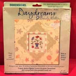 EMBROIDERY KIT LACY FLORAL GLASS AND MAT INCLUDED 8"×8"