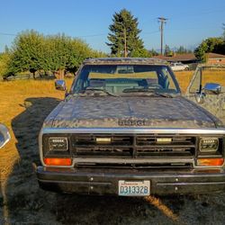 Classic 1990 Dodge Ram D-150 Long Bed 
