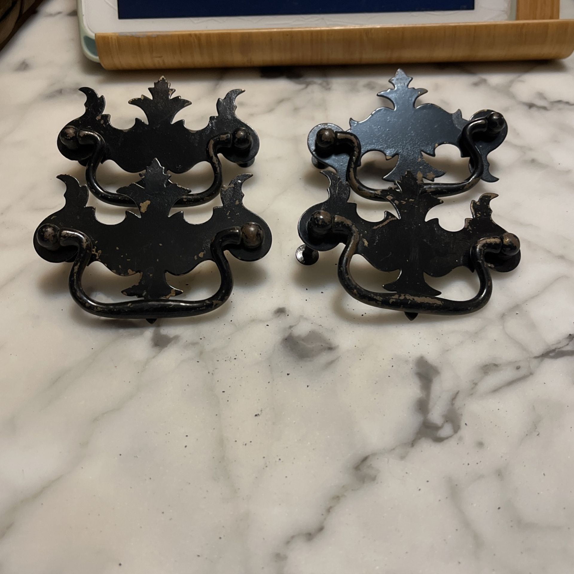 Vintage Handles Hardware