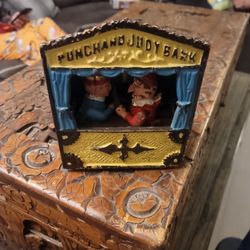 CAST IRON PIGGY BANK "PUNCH AND JUDY"