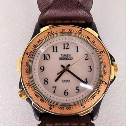 RARE Vintage Timex Indiglo Wristwatch with Brown Leather Band