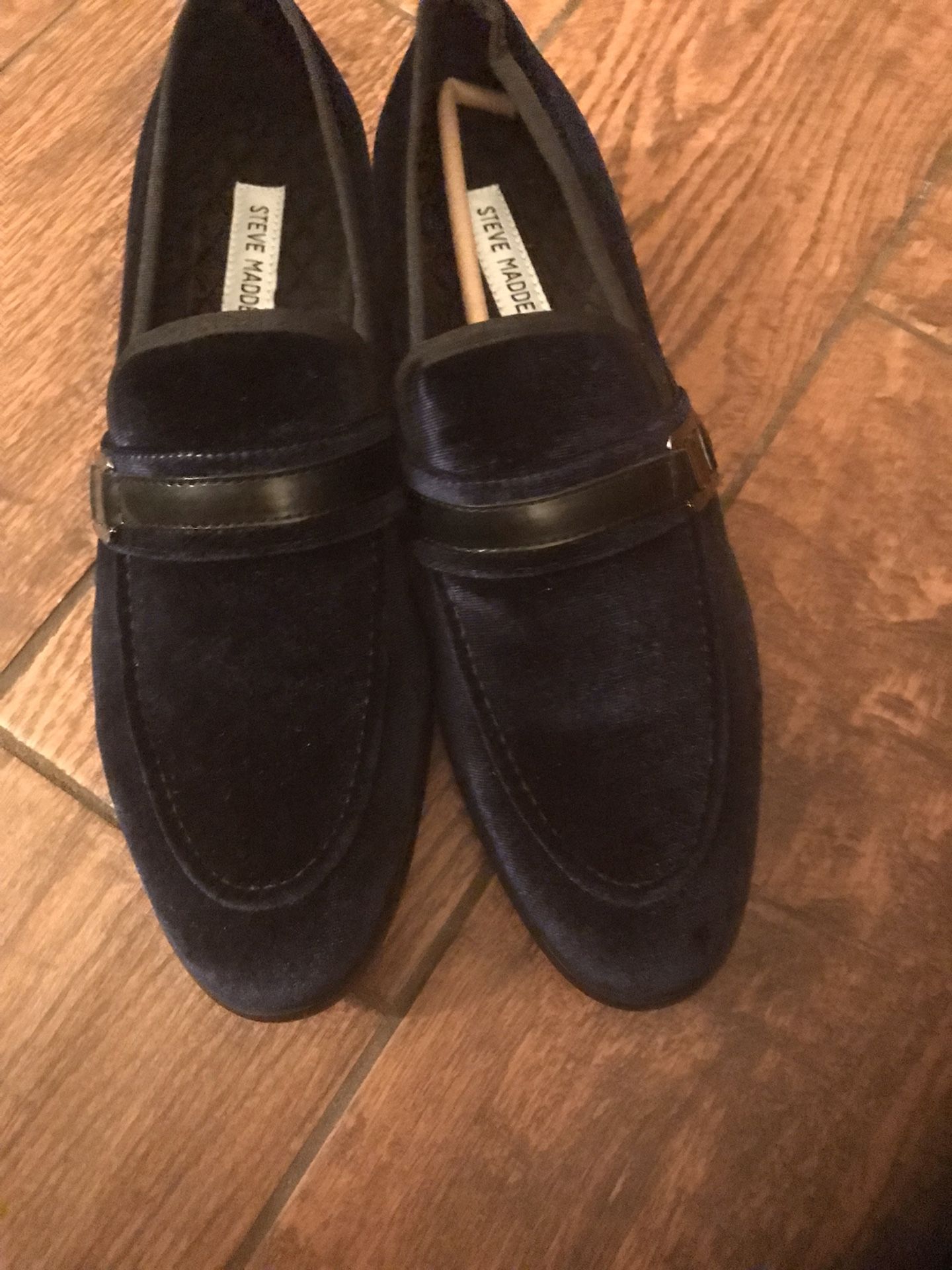 Steve Madden navy blue loafers