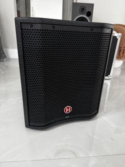 HARBINGER S12 POWERED SUBWOOFER
