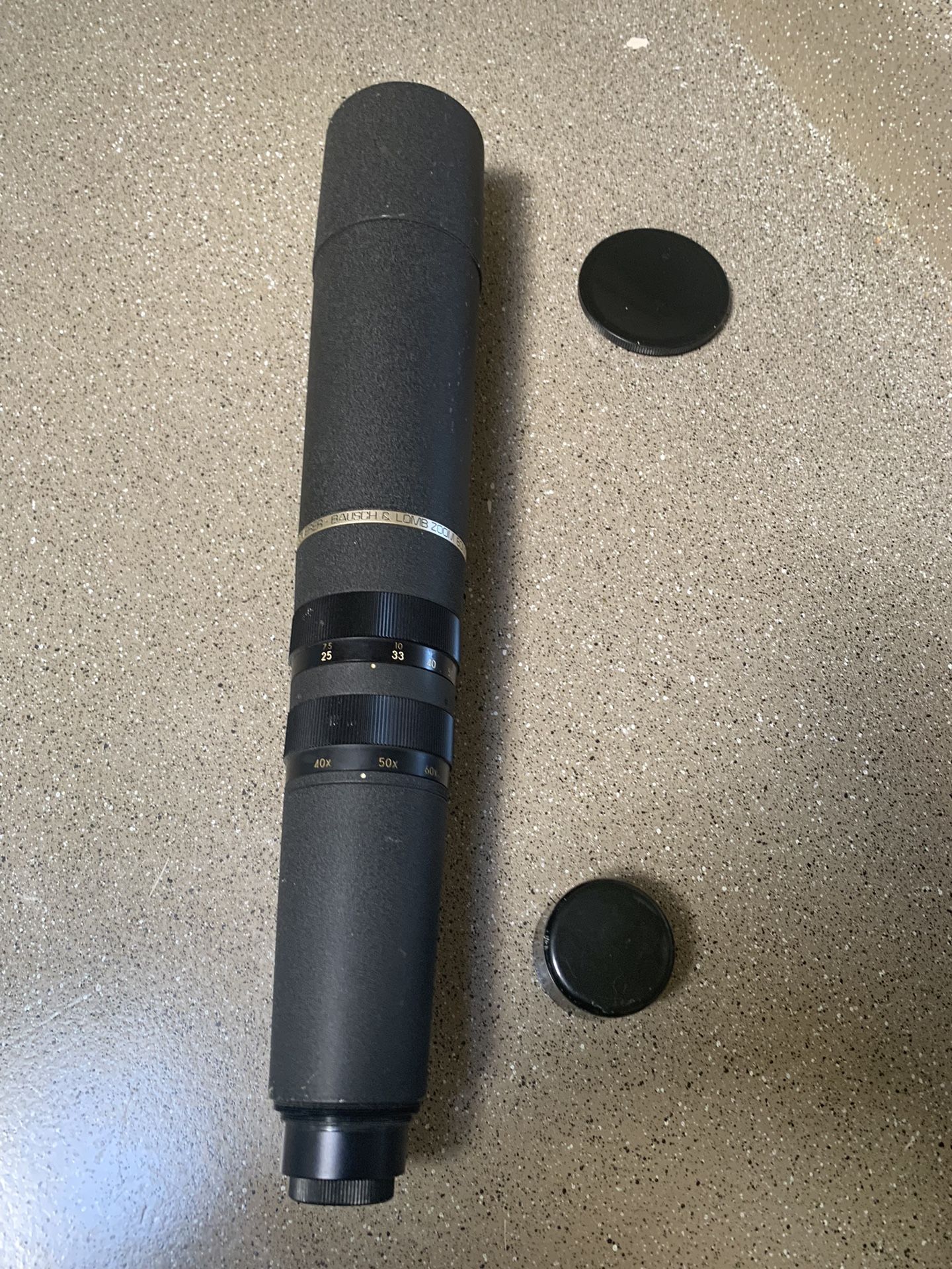 Bausch & Lomb "The Discoverer" 60mm Zoom Telescope Spotting Scope