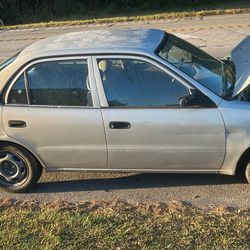1999 Toyota Corolla