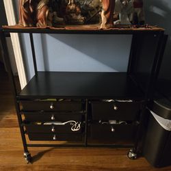 Cricket machine storage stand