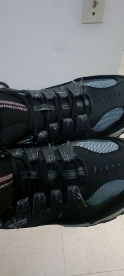 skechers slim-fit sneakers. Size 11 With Laces