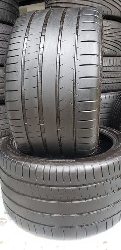 335/30/20 MICHELIN PILOT SUPER SPORT 97-99% TREAD