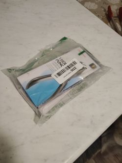 1 hole punch