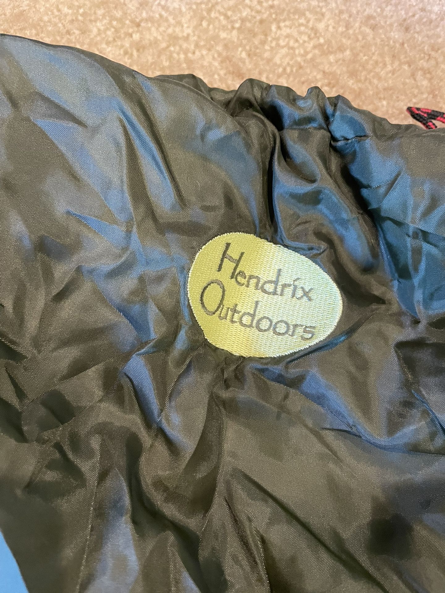 Hendrix outdoors Kid’s Sleeping bag 30 Degree