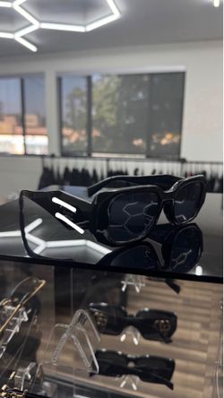 Pr@da black sunglasses