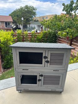 Small animal hutch