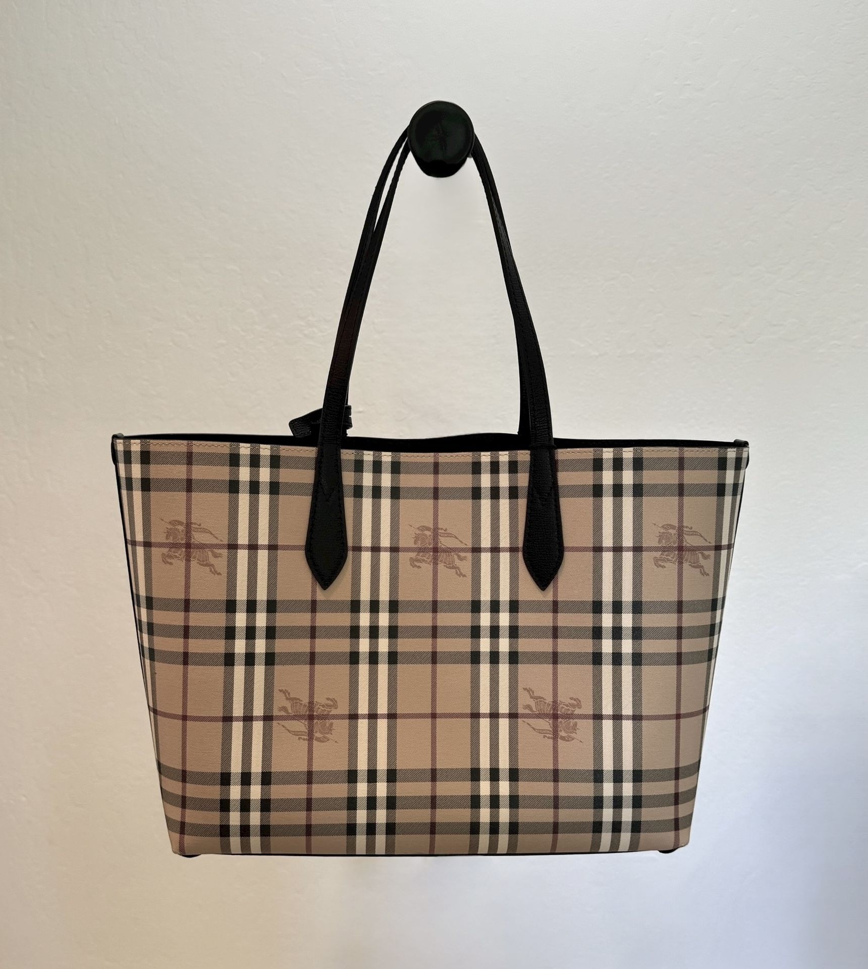 Burberry Reversible Tote *NEW w/ tags*