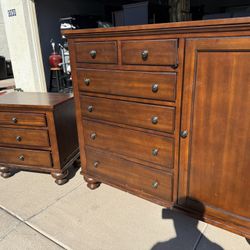 Dresser And Night Stand - Wood Bedroom Furniture Set $200