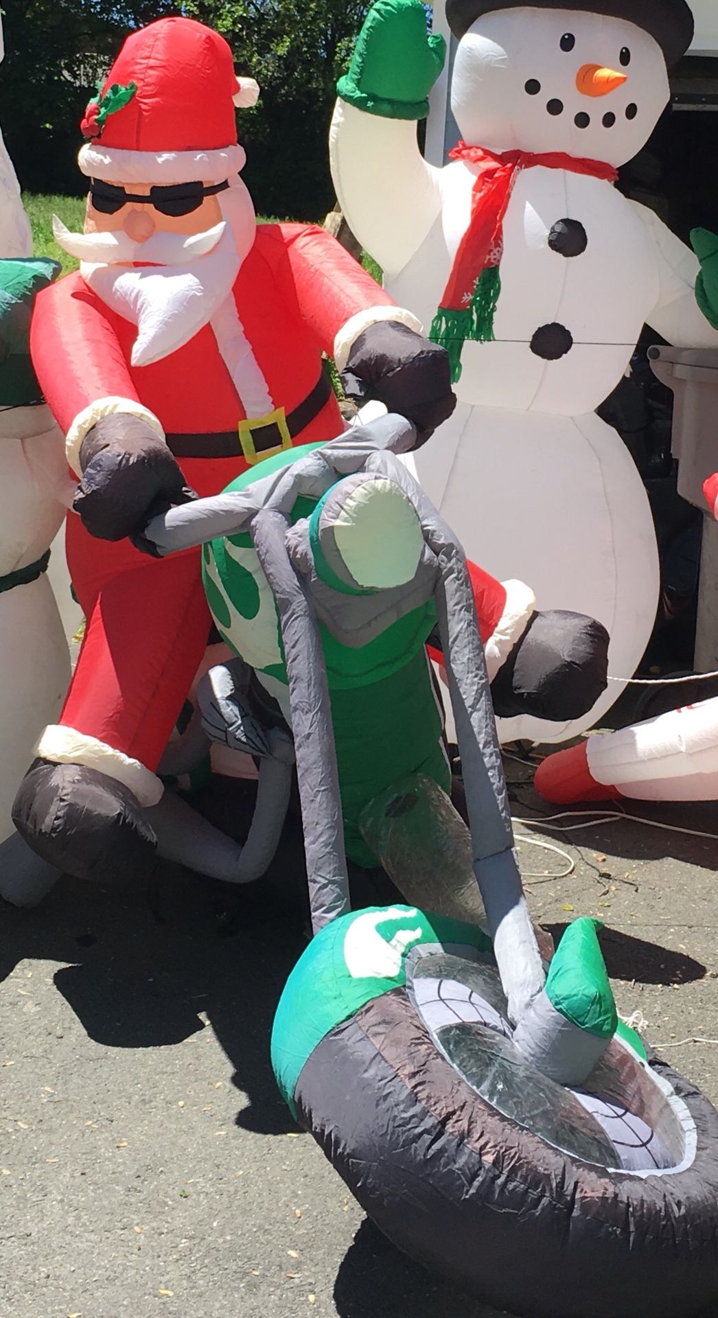 8ft long Gemmy Airblown inflatable santa on motorcycle Christmas blow