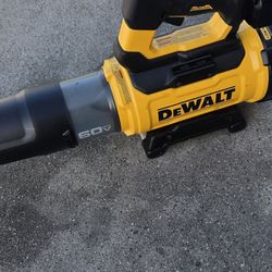 Sopladora  Dewalt  60 Volt  
