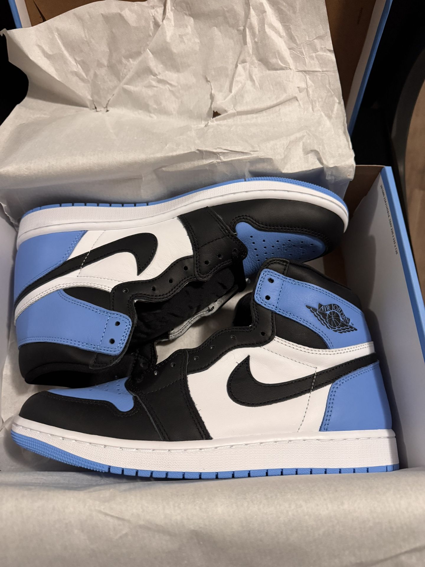 Jordan 1 UNC Toe