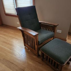 Mission style chair and ottoman