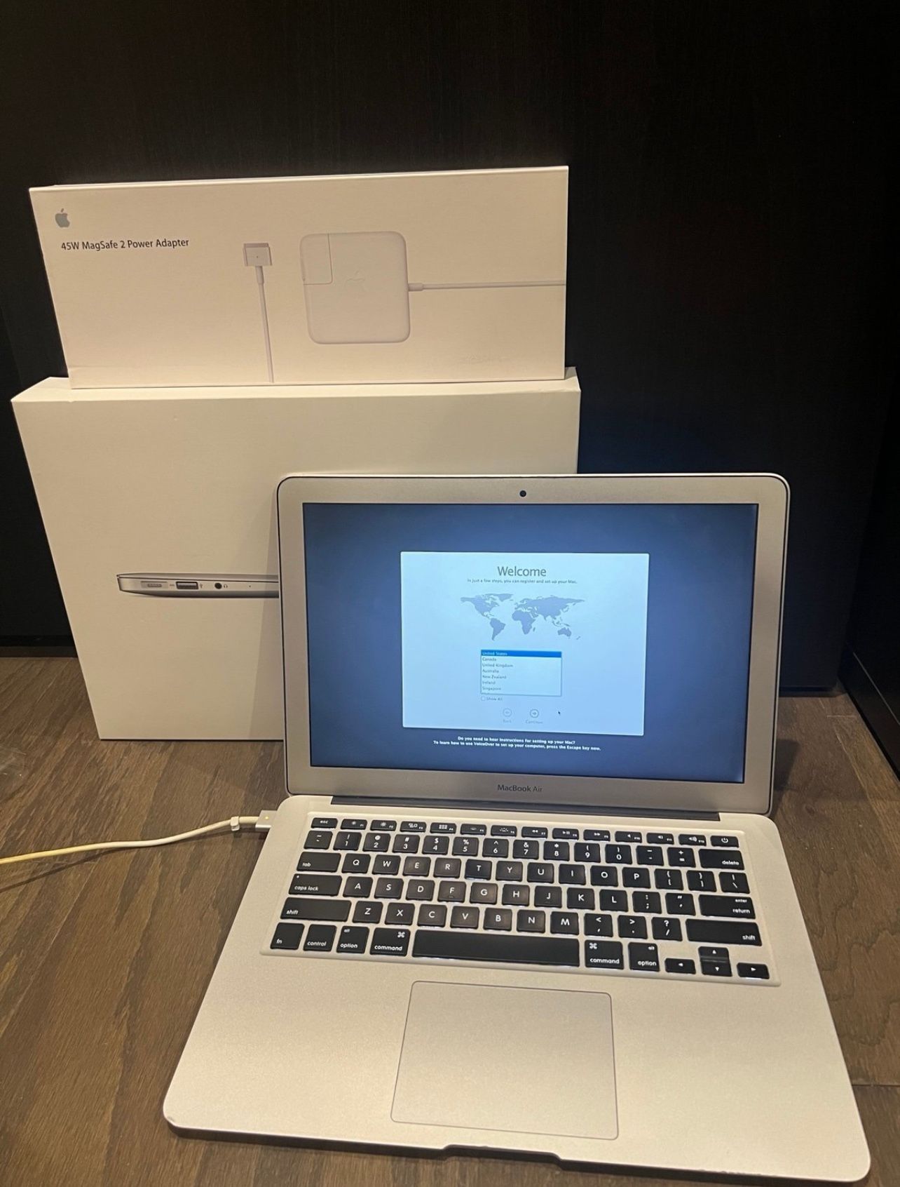 Apple MacBook Air Model A1466 Laptop with Charger
