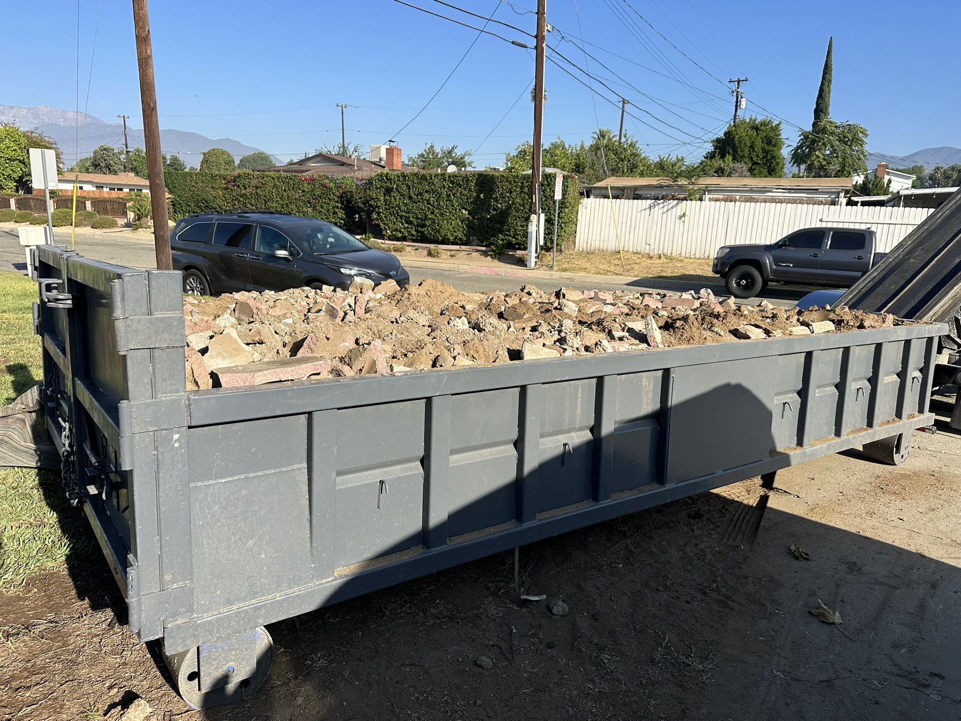 Lowboy Container