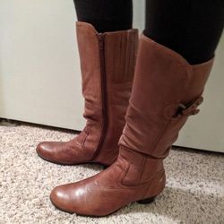 Women's Cobb Hill Leather Brown Tall Riding Calf boots size 9M.