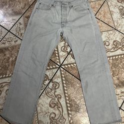 Levi’s 32/30