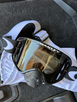 Oakley goggles
